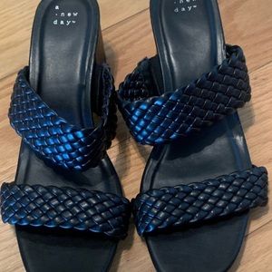 Black block heel sandal, never worn